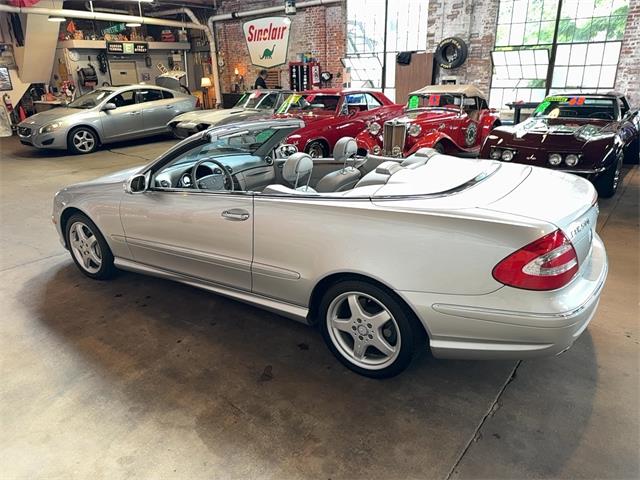 2004 Mercedes-Benz CLK-Class (CC-2102455) for sale in Reading, Pennsylvania