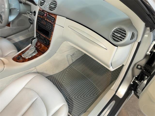 2004 Mercedes-Benz CLK-Class (CC-2102455) for sale in Reading, Pennsylvania