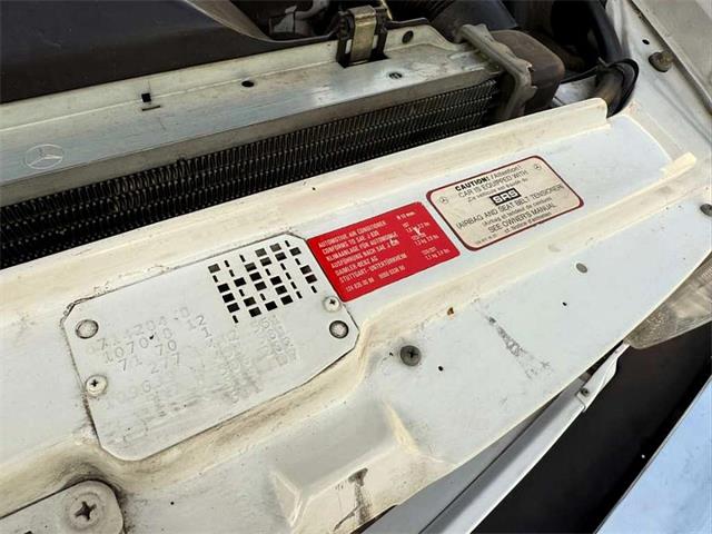 1987 Mercedes-Benz 560SL (CC-2102462) for sale in Palm Desert , California