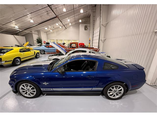 2009 Ford Shelby GT500  (CC-2102539) for sale in Watford, Ontario