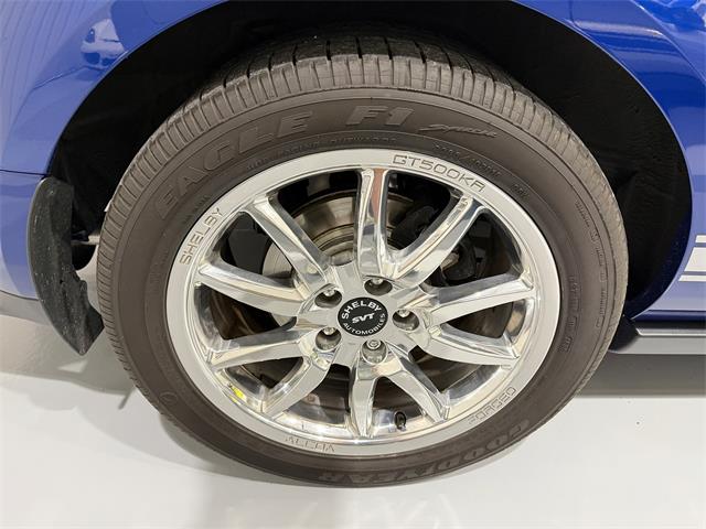 2009 Ford Shelby GT500  (CC-2102539) for sale in Watford, Ontario