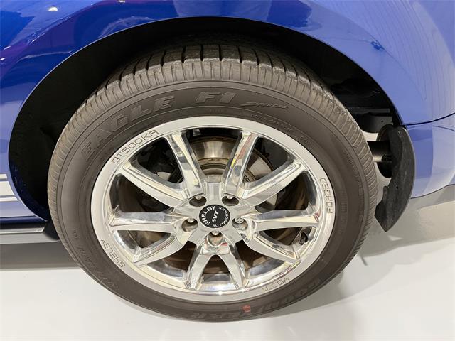 2009 Ford Shelby GT500  (CC-2102539) for sale in Watford, Ontario