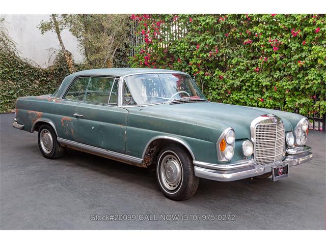 1969 Mercedes-Benz 280SE (CC-2102582) for sale in Beverly Hills, California