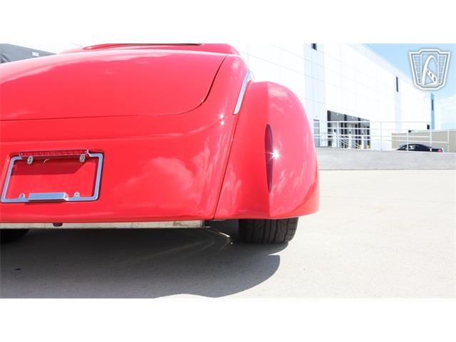 1937 Ford Custom (CC-2102588) for sale in Caledonia, Wisconsin