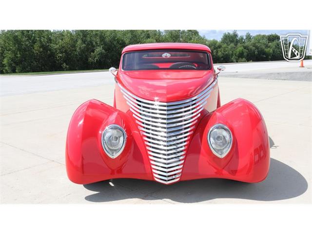 1937 Ford Custom (CC-2102588) for sale in Caledonia, Wisconsin