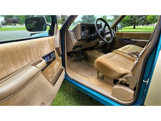 1993 Chevrolet Silverado 1500 (CC-2100268) for sale in Billings, Montana