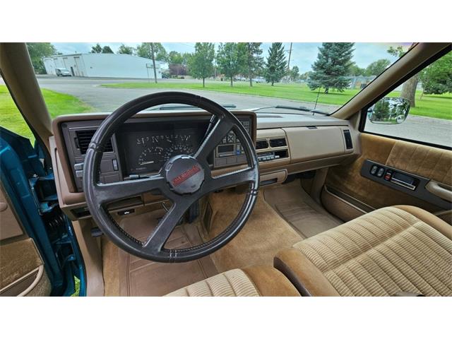 1993 Chevrolet Silverado 1500 (CC-2100268) for sale in Billings, Montana