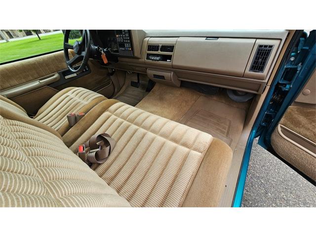 1993 Chevrolet Silverado 1500 (CC-2100268) for sale in Billings, Montana