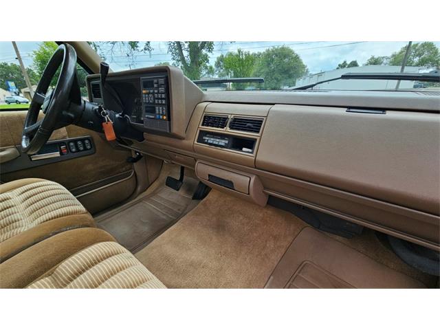 1993 Chevrolet Silverado 1500 (CC-2100268) for sale in Billings, Montana