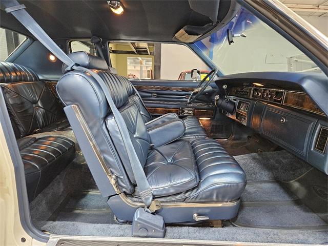 1977 Lincoln Town Car (CC-2102682) for sale in Salem, Ohio