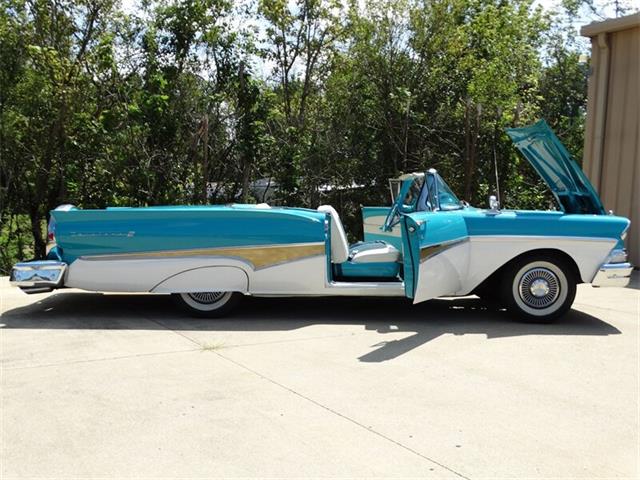 1958 Ford Fairlane 500 Skyliner (CC-2102690) for sale in Scottsburg, Indiana