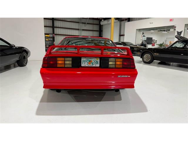 1991 Chevrolet Camaro Z28 (CC-2100271) for sale in M, Miami