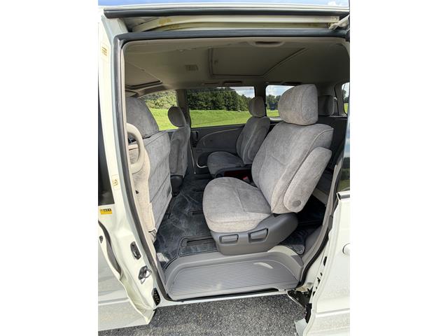 2001 Toyota Estima (CC-2102748) for sale in cleveland, Tennessee
