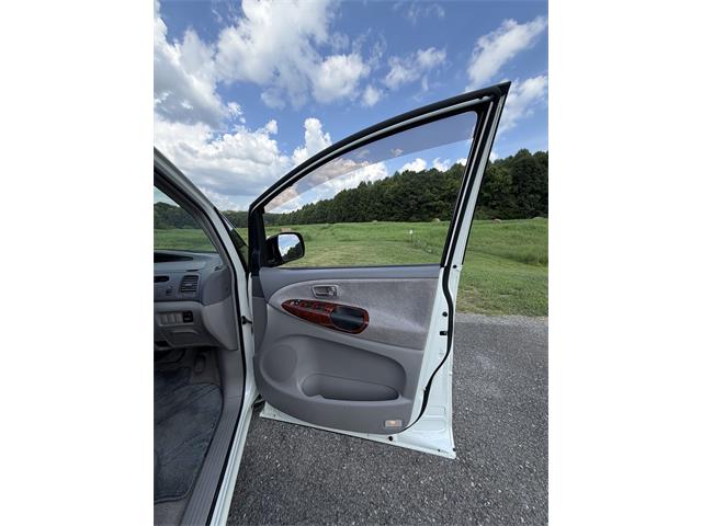 2001 Toyota Estima (CC-2102748) for sale in cleveland, Tennessee