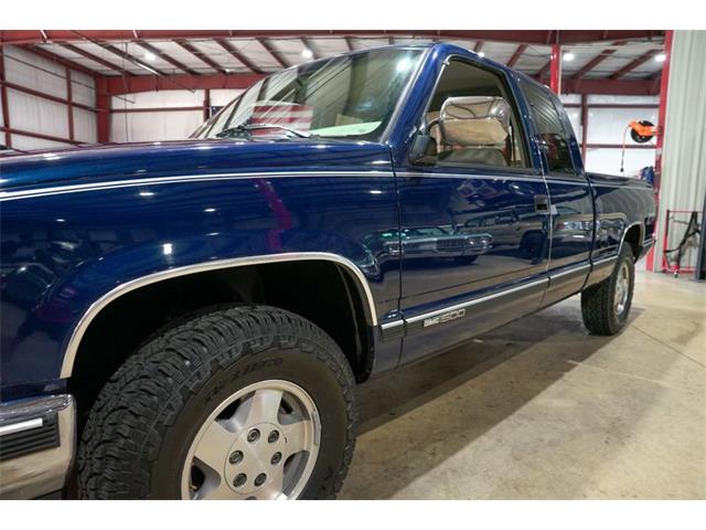 1993 GMC Sierra (CC-2102860) for sale in Kentwood, Michigan