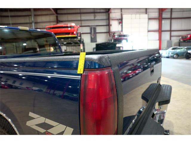 1993 GMC Sierra (CC-2102860) for sale in Kentwood, Michigan
