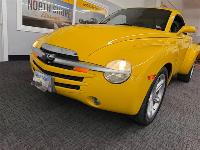 2005 Chevrolet SSR (CC-2103009) for sale in Mundelein, Illinois