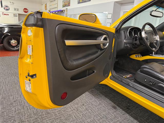 2005 Chevrolet SSR (CC-2103009) for sale in Mundelein, Illinois