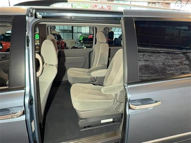 2012 Kia Sedona (CC-2103060) for sale in Reading, Pennsylvania