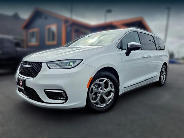 2023 Chrysler Pacifica (CC-2103104) for sale in Tacoma, Washington