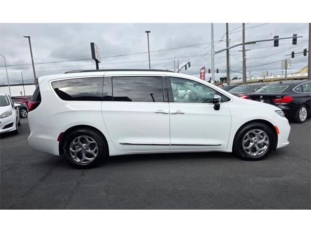 2023 Chrysler Pacifica (CC-2103104) for sale in Tacoma, Washington
