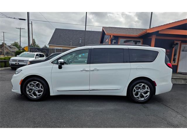 2023 Chrysler Pacifica (CC-2103104) for sale in Tacoma, Washington