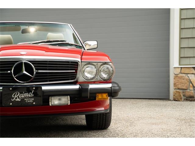 1989 Mercedes-Benz 560 (CC-2103132) for sale in Wayne, Pennsylvania