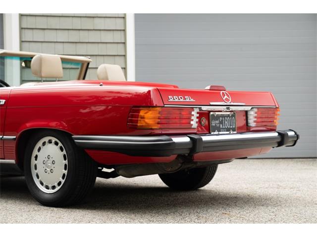 1989 Mercedes-Benz 560 (CC-2103132) for sale in Wayne, Pennsylvania