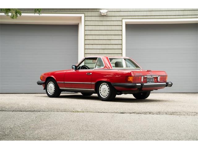 1989 Mercedes-Benz 560 (CC-2103132) for sale in Wayne, Pennsylvania