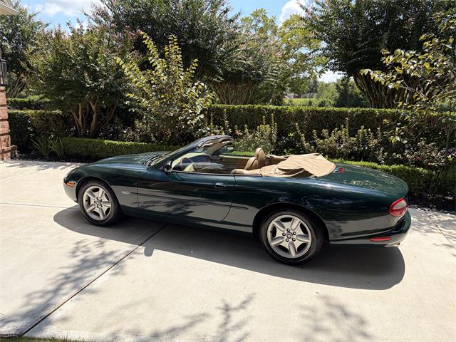 1997 Jaguar XK8 (CC-2103172) for sale in Sugar Land, Texas