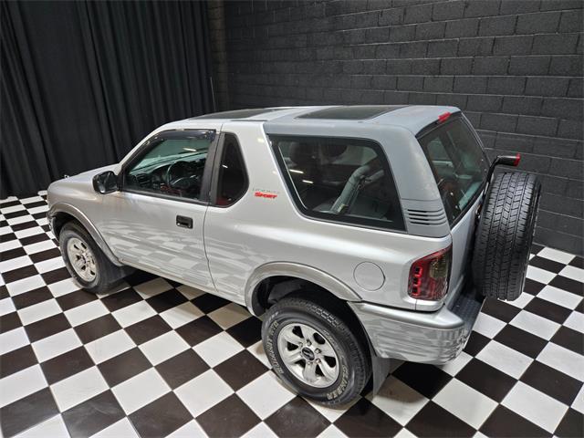2002 Isuzu Rodeo (CC-2103207) for sale in Addison, Illinois