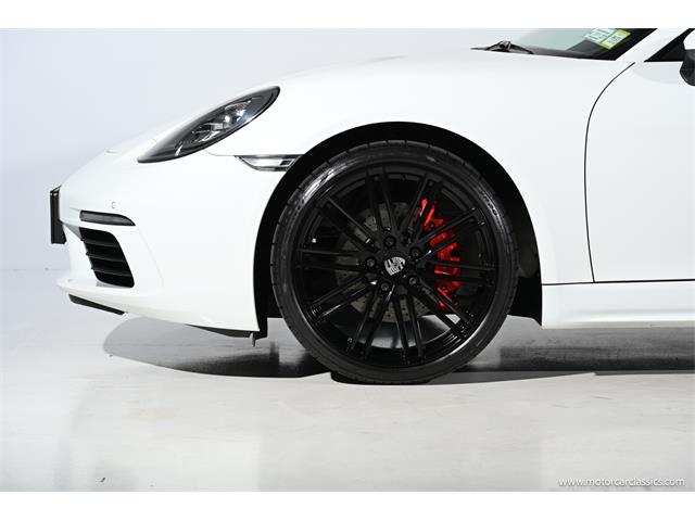 2018 Porsche 718 Cayman (CC-2103278) for sale in Farmingdale, New York