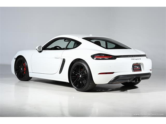 2018 Porsche 718 Cayman (CC-2103278) for sale in Farmingdale, New York