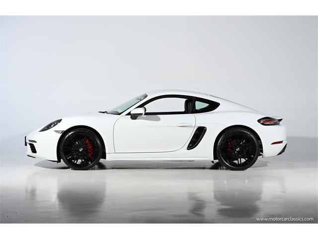2018 Porsche 718 Cayman (CC-2103278) for sale in Farmingdale, New York