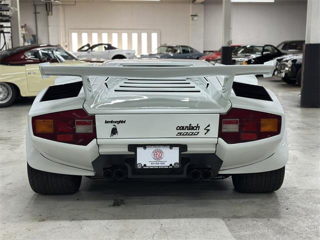 1984 Lamborghini Countach (CC-2103295) for sale in Huntington Station, New York