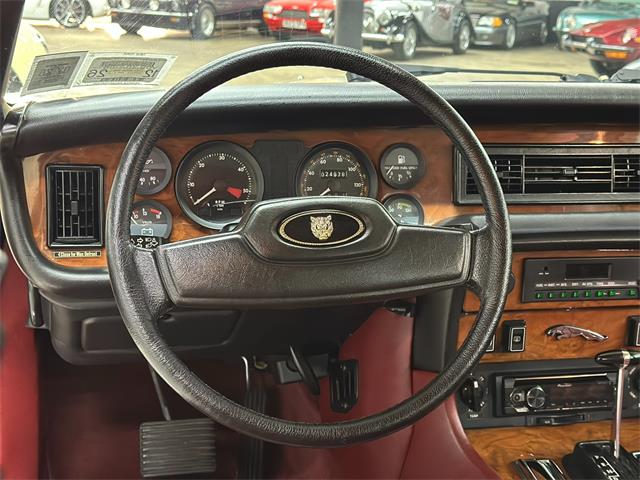 1987 Jaguar XJ (CC-2103298) for sale in Huntington Station, New York