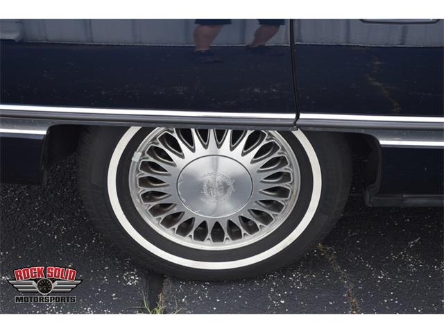 1995 Cadillac DeVille (CC-2103320) for sale in Elkhart, Indiana