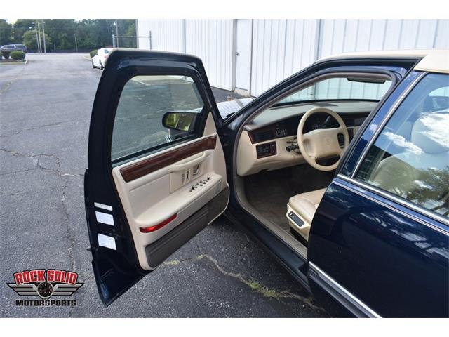 1995 Cadillac DeVille (CC-2103320) for sale in Elkhart, Indiana