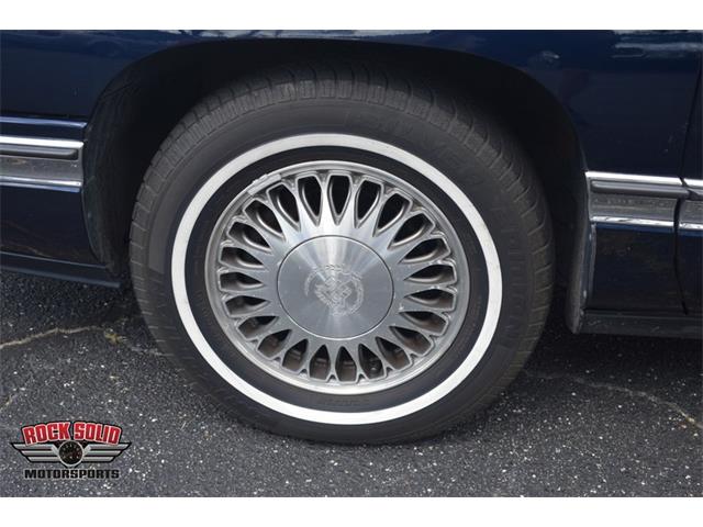 1995 Cadillac DeVille (CC-2103320) for sale in Elkhart, Indiana