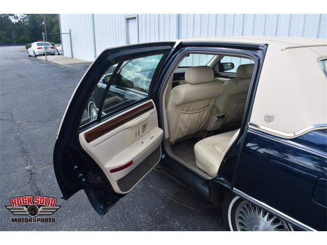 1995 Cadillac DeVille (CC-2103320) for sale in Elkhart, Indiana