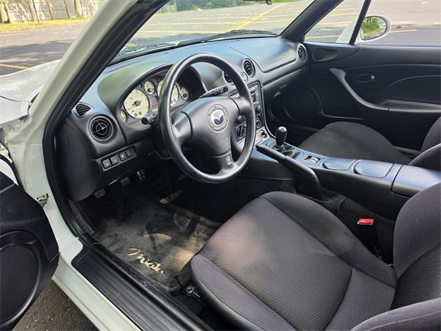 2002 Mazda MX-5 Miata (CC-2103364) for sale in Canton, Ohio