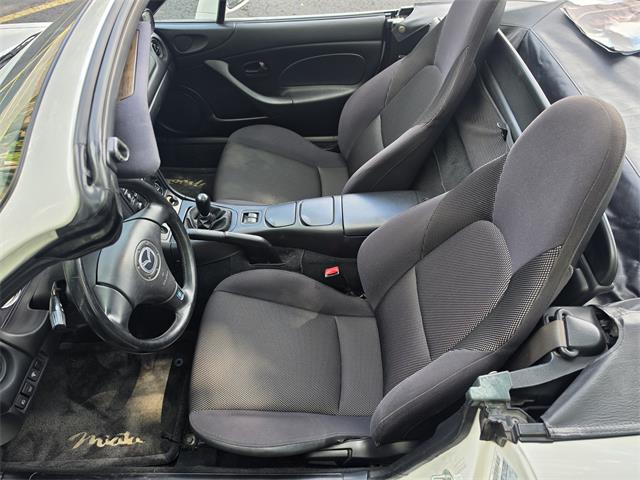 2002 Mazda MX-5 Miata (CC-2103364) for sale in Canton, Ohio