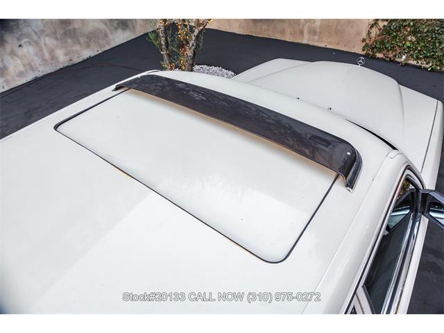 1989 Mercedes-Benz 560SEL (CC-2103382) for sale in Beverly Hills, California