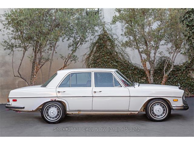 1972 Mercedes-Benz 280SE (CC-2103384) for sale in Beverly Hills, California
