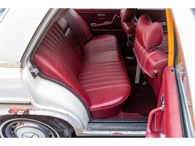 1972 Mercedes-Benz 280SE (CC-2103384) for sale in Beverly Hills, California