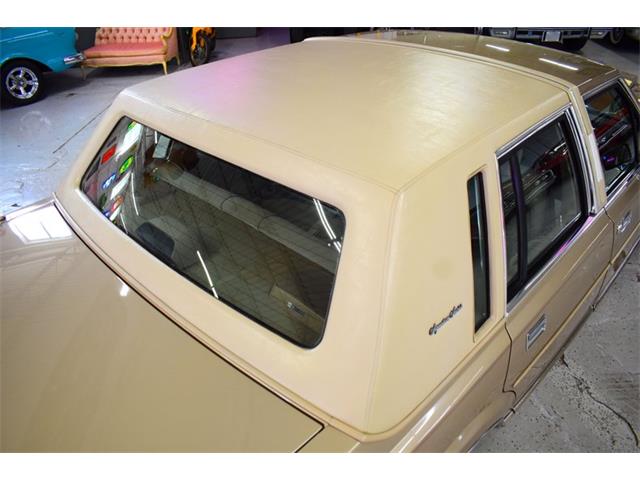 1988 Lincoln Town Car (CC-2100035) for sale in Wayne, Michigan