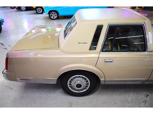 1988 Lincoln Town Car (CC-2100035) for sale in Wayne, Michigan