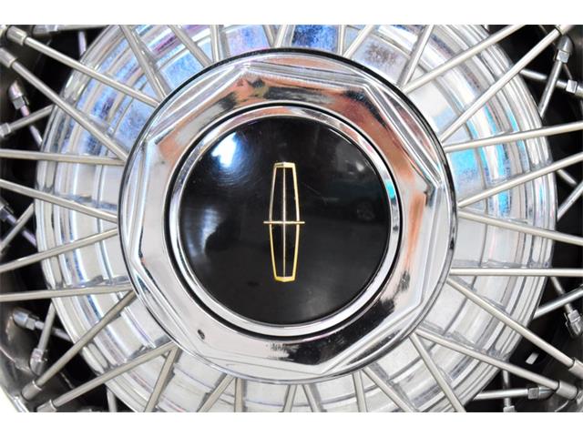 1988 Lincoln Town Car (CC-2100035) for sale in Wayne, Michigan