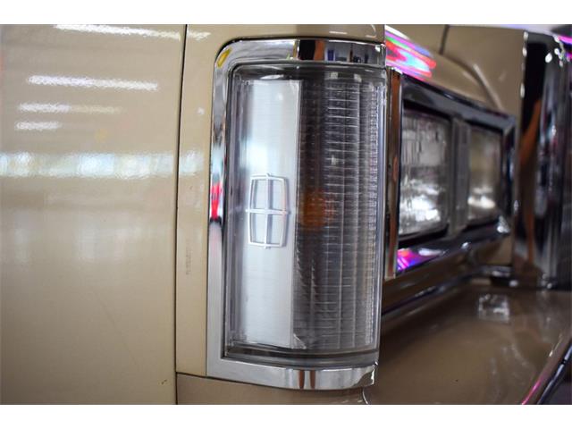 1988 Lincoln Town Car (CC-2100035) for sale in Wayne, Michigan