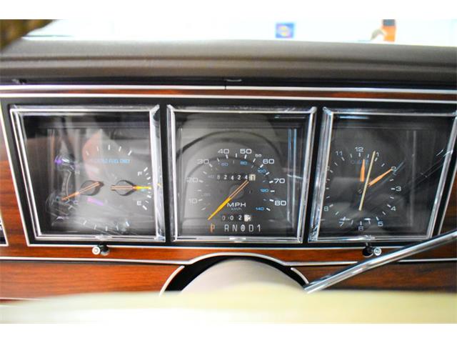1988 Lincoln Town Car (CC-2100035) for sale in Wayne, Michigan